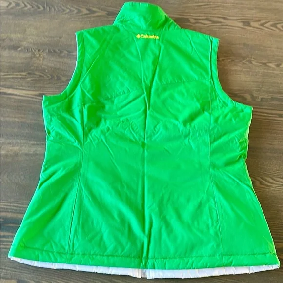 Columbia Reversible Collegiate Vest, L, NWT - Picture 6 of 13